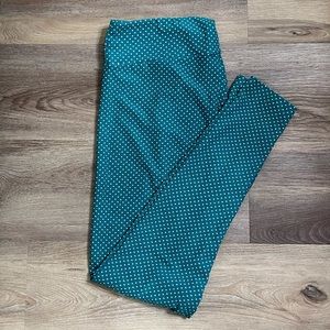 Blue polka dot tall and curvy (TC) lularoe leggings
